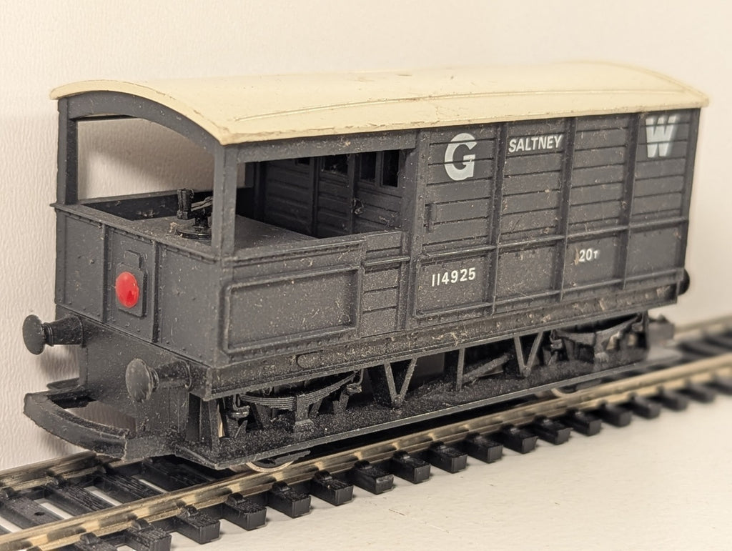 Hornby R714 OO Gauge GWR 20T Toad Brake Van