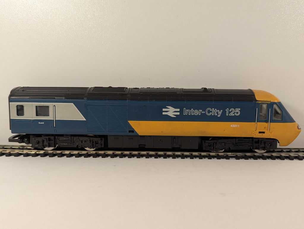 Hornby OO Gauge Class 43 HST Inter-City 125 Dummy Power Car Diesel Locomotive
