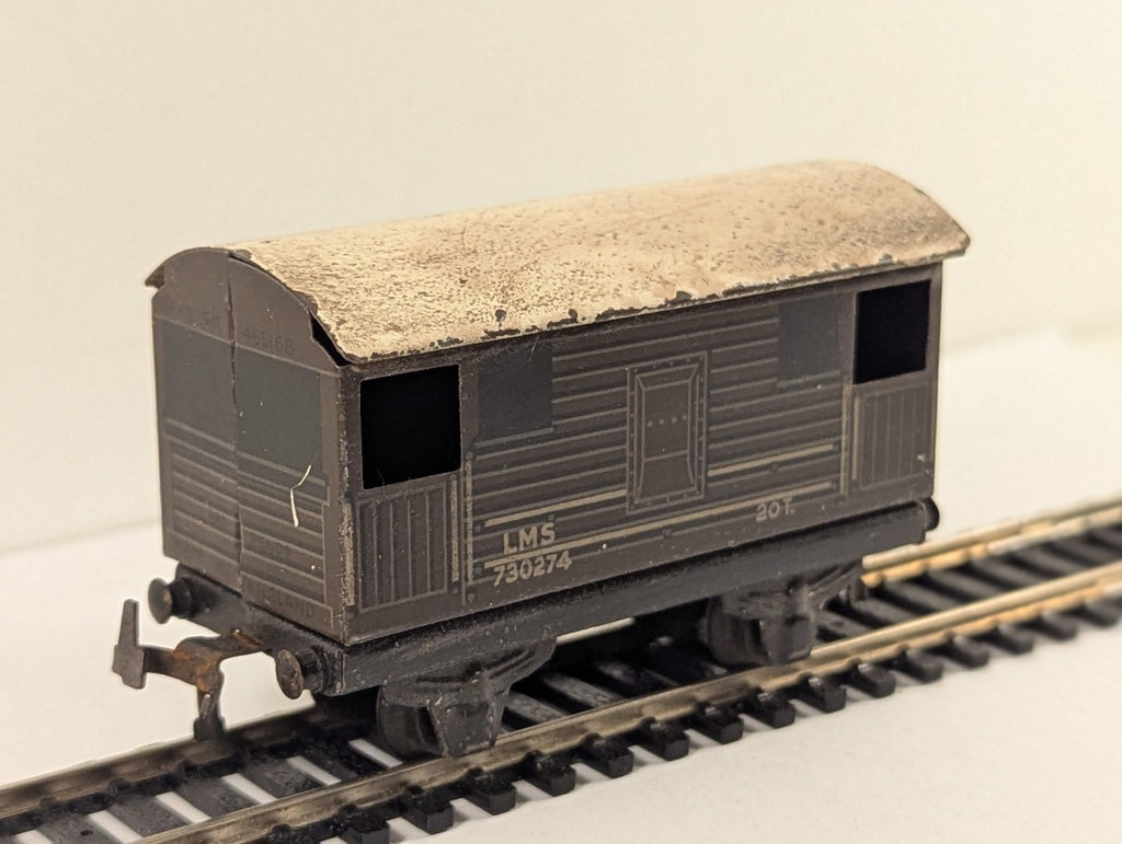 Trix Twin Railways LMS 20 Ton Goods Brake Van OO Gauge
