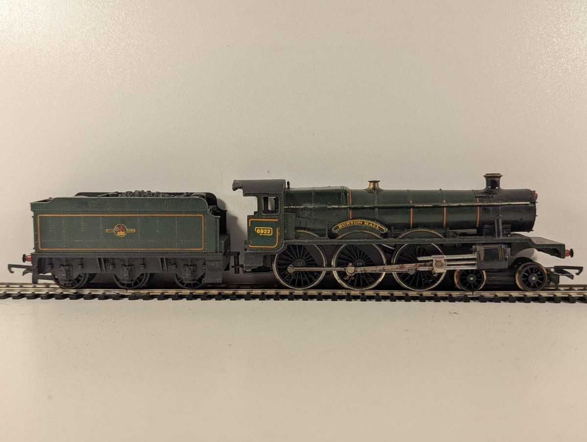 Hornby OO Gauge Hall Class Steam Locomotive - Repainted GWR Livery