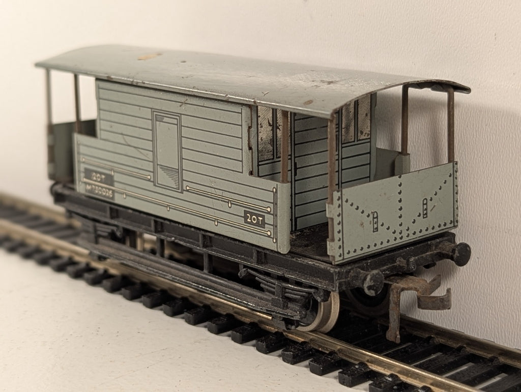 Hornby Dublo 20 Ton Brake Van M730026 OO Gauge