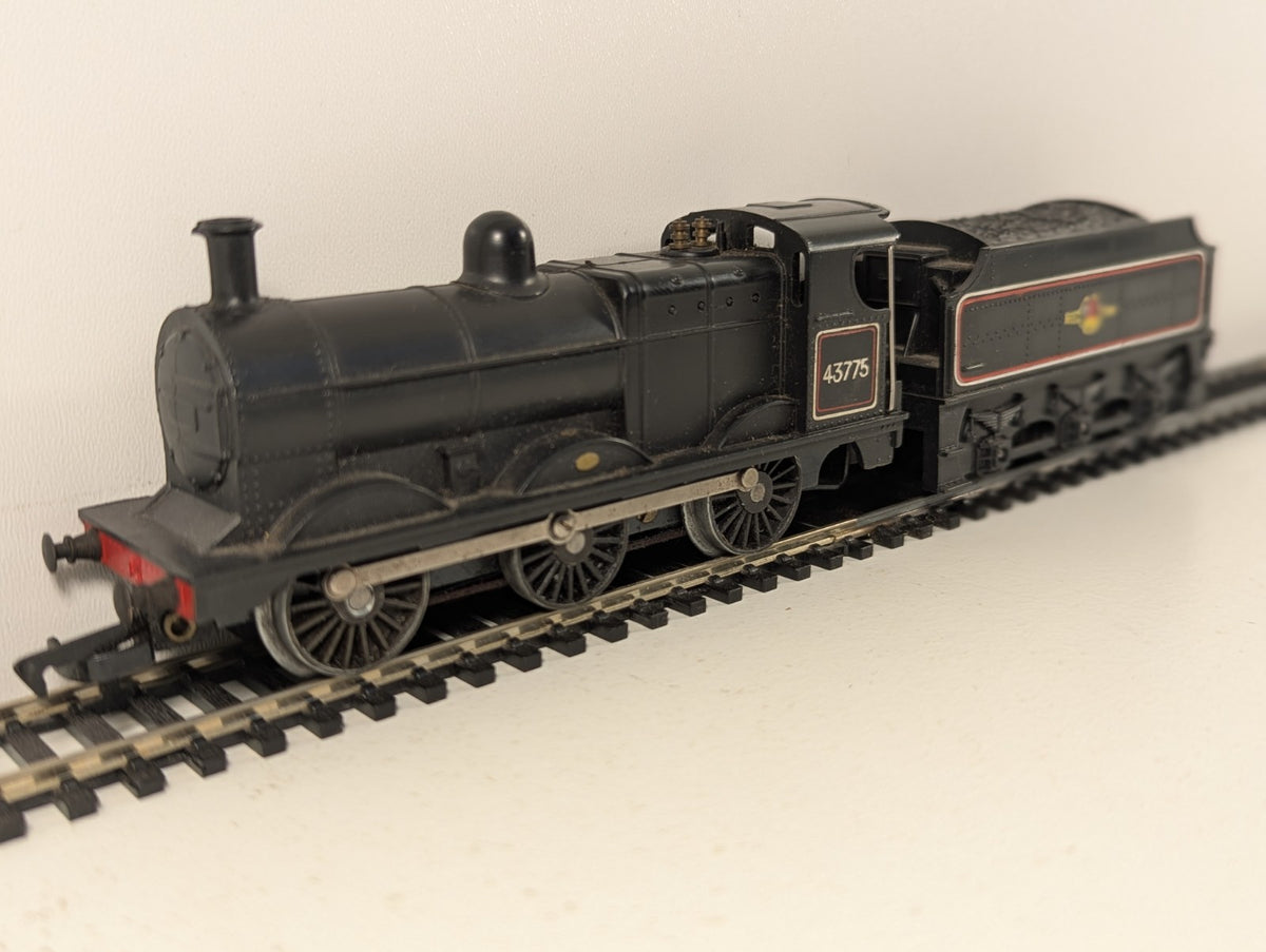 Tri-ang R251 OO Gauge BR Class 3F 0-6-0 Steam Locomotive