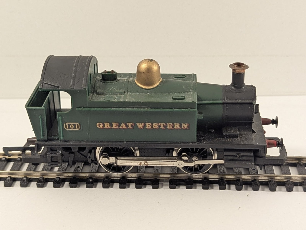 Hornby OO Gauge GWR Holden Class 101 0-4-0T Steam Locomotive GWR Green