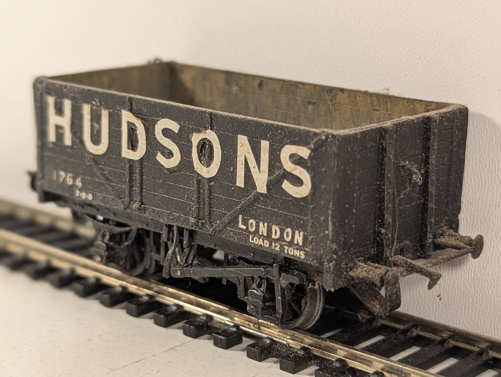 Kitbuilt OO Gauge 7-Plank Open Wagon 1764 Hudsons London