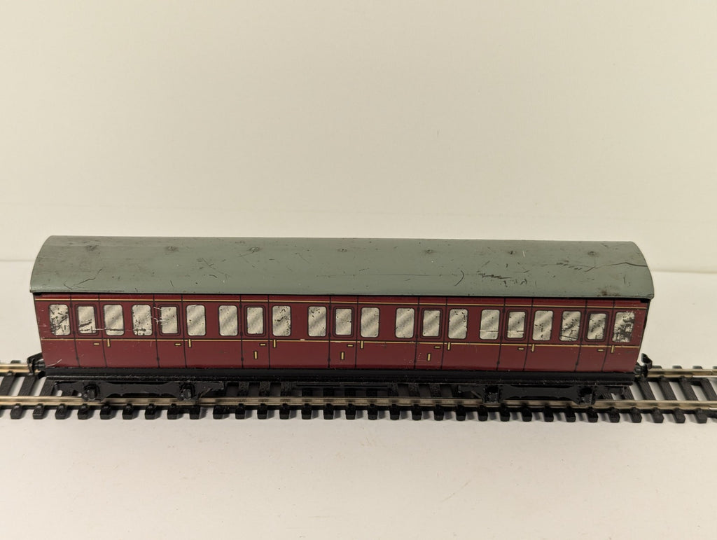 Hornby Dublo OO Gauge BR 1st Class Maroon Tinplate Suburban Coach