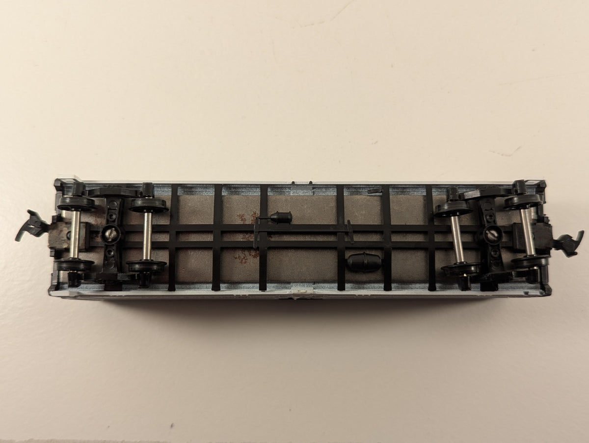 Athearn HO Gauge Pluto Water Advertising Boxcar