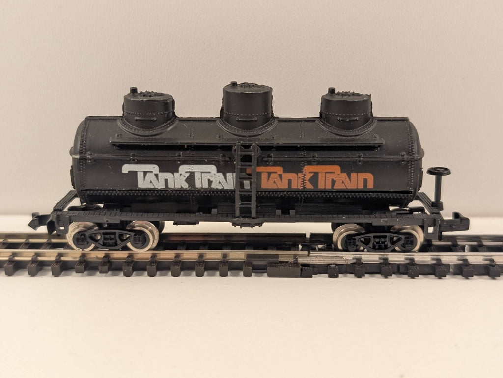 Model Power N Scale GATX “Tank Train” 3-Dome Tank Car
