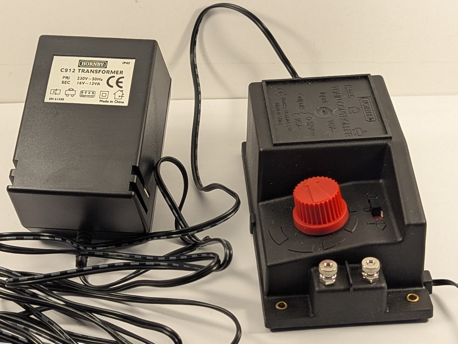 Hornby R965 Train Controller and C912 Transformer