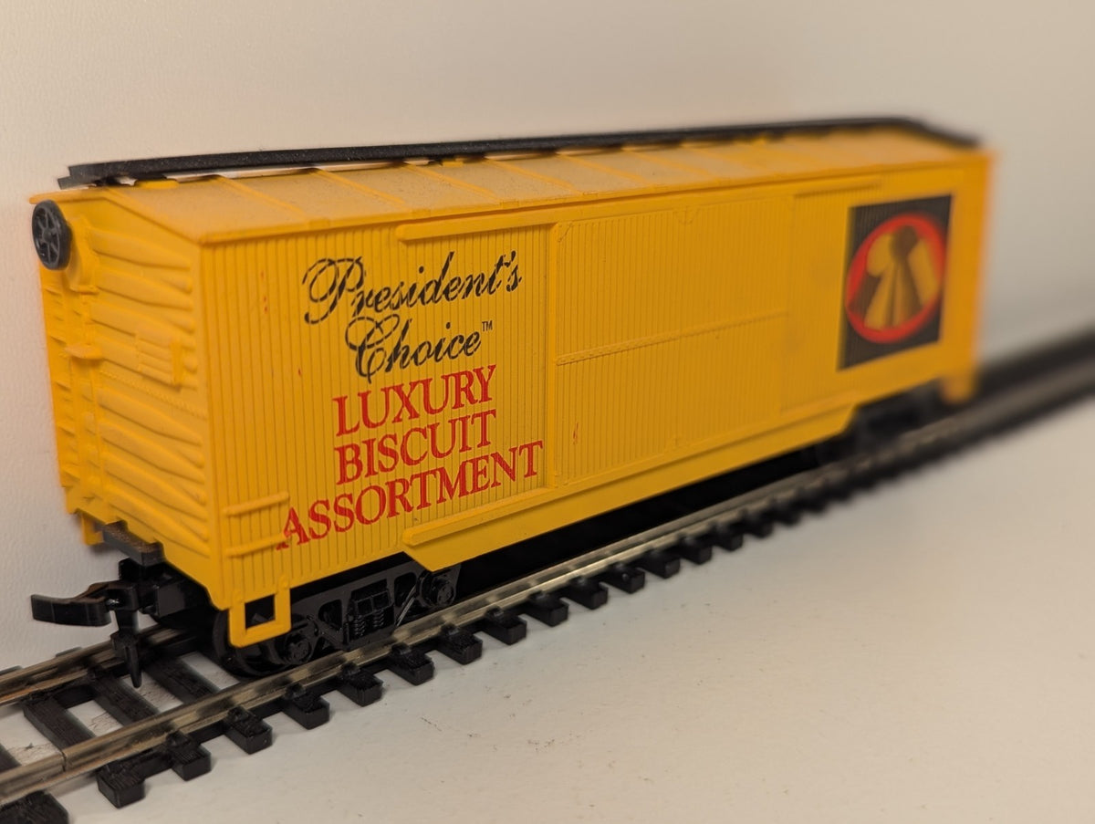 Life-Like HO Gauge President’s Choice Luxury Biscuit Assortment Box Car