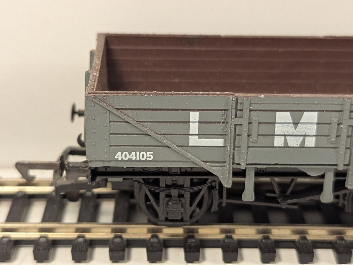 Dapol OO Gauge LMS Grey Open Plank Wagon
