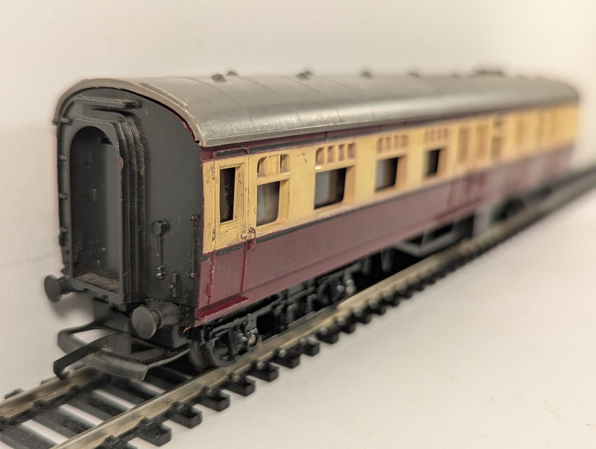 Triang OO Scale Centenary Brake 3rd Passenger Coach 34002