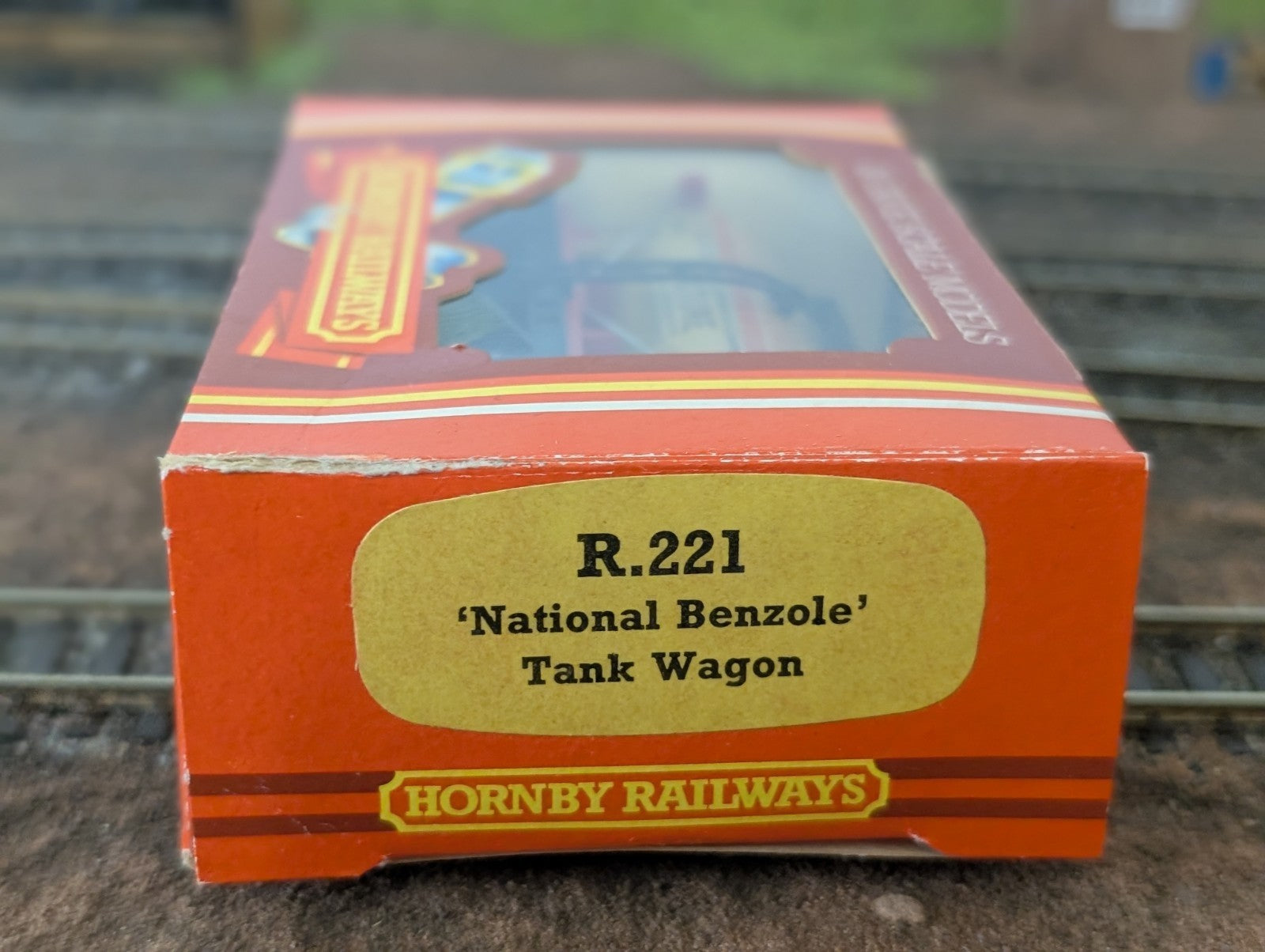 Hornby R221 National Benzole Small Tank Wagon P93
