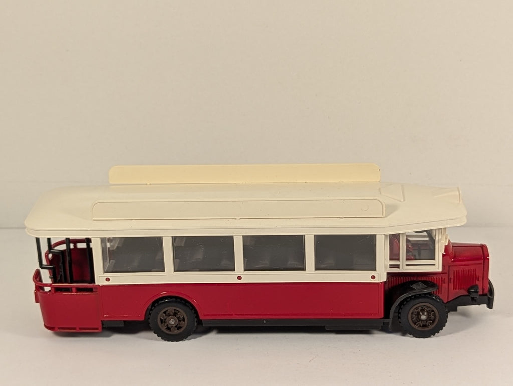Solido Renault TN6C Bus Lyonnais Livery 1:50 - Boxed