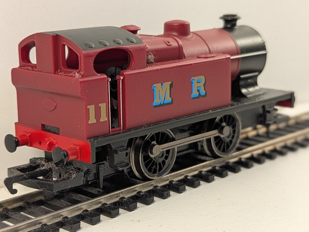 Hornby R3069 OO Gauge 0-4-0 Collectors Club Locomotive Maroon