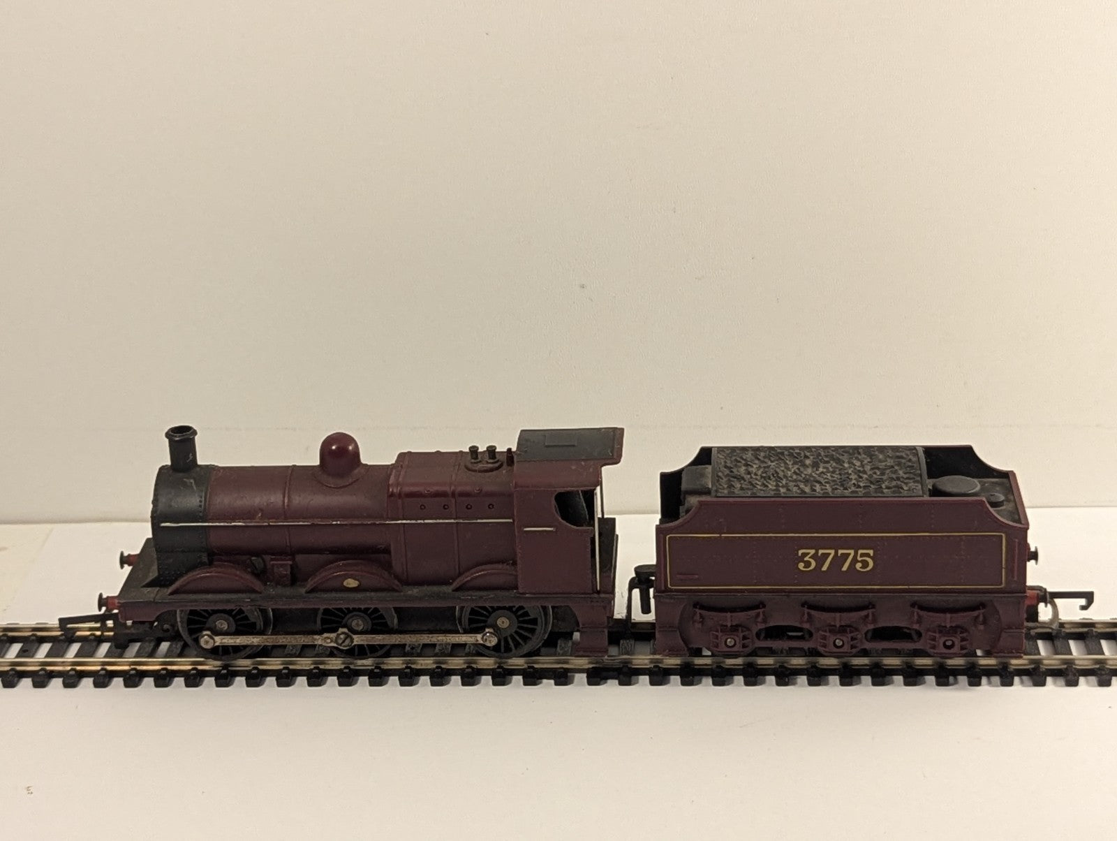 Tri-ang OO Gauge LMS Maroon Class 3F 0-6-0 Locomotive 3775 - Spares