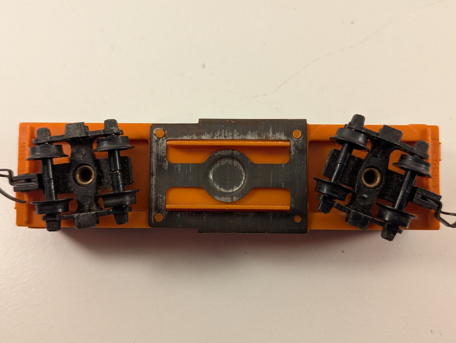 Tri-ang Railways R114 OO Gauge Orange Box Car