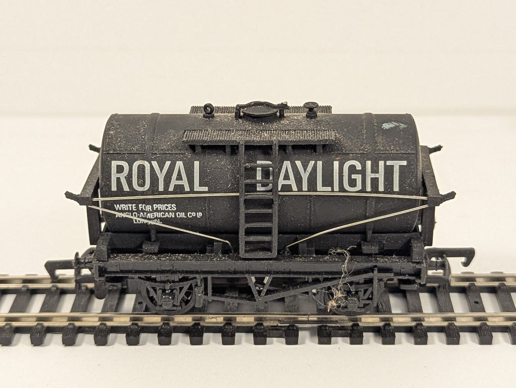 Mainline OO Gauge Royal Daylight 14-Ton Tank Wagon Goods Wagon 1534