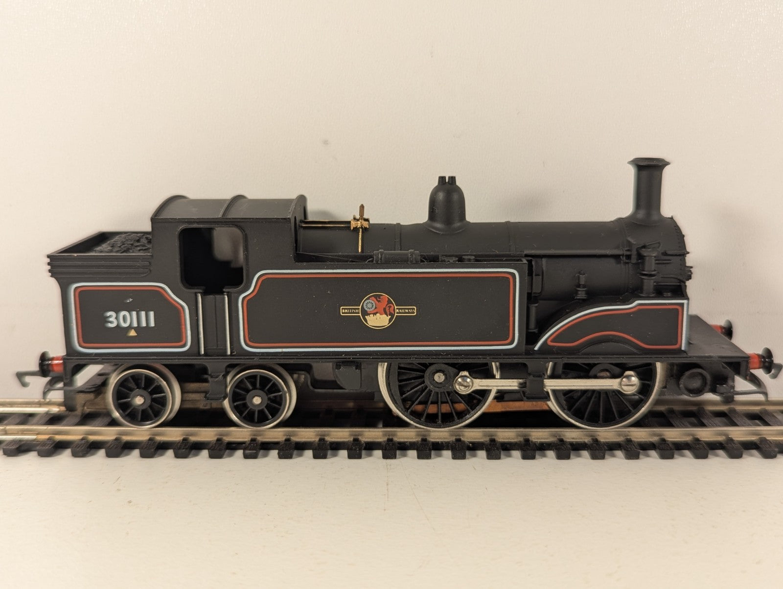 Hornby R862 BR Class M7 0-4-4T No.30111 Steam Locomotive OO Gauge Boxed
