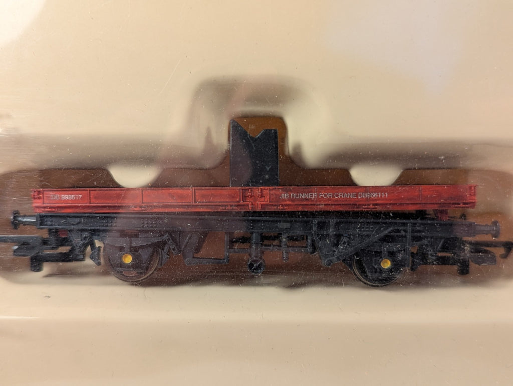 Hornby OO Gauge 75 Ton Breakdown Crane Set – Box Damage