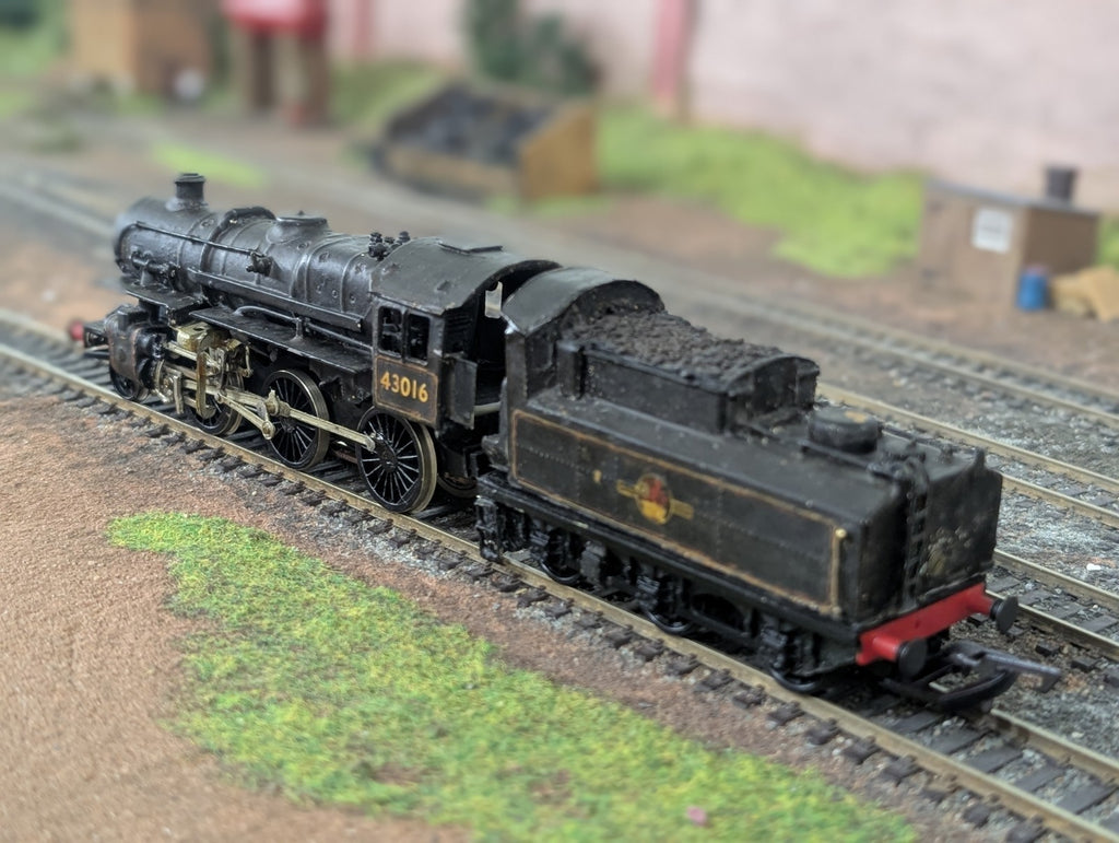 Kitbuilt OO Gauge BR Standard Class 4MT No. 43016 in BR Black