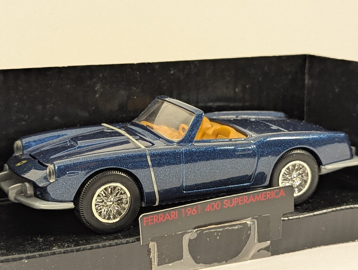 Shell Ferrari 1961 400 Superamerica Die-cast Car Metallic Blue