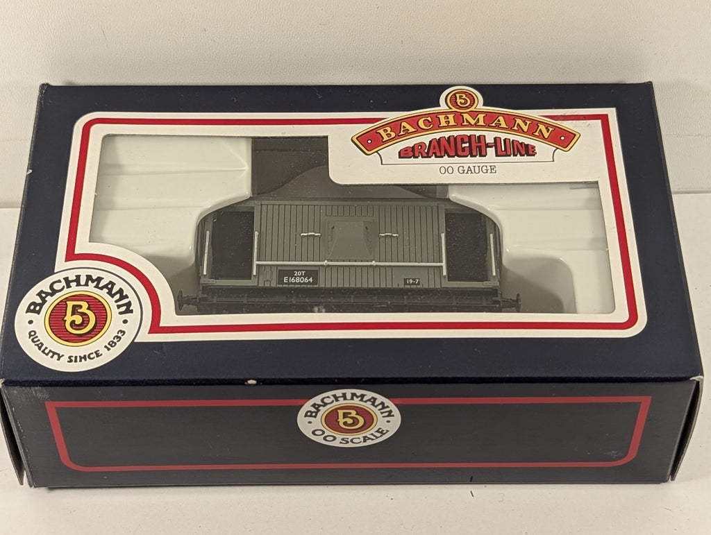 Bachmann OO Gauge 20 Ton Brake Van Goods Wagon E168064 BR(E) Grey 33-801