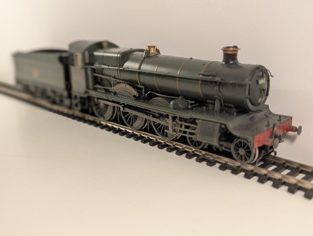 Hornby R3019 – BR Grange Class “Paviland Grange” (Weathered Green, DCC Fitted)