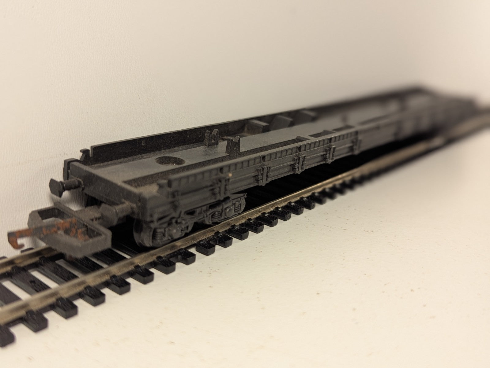 Lima Empty Container Wagon OO Gauge