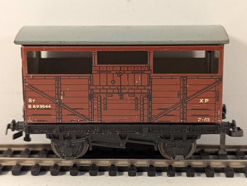 Hornby Dublo 8 Ton Cattle Wagon Brown OO Gauge - Boxed