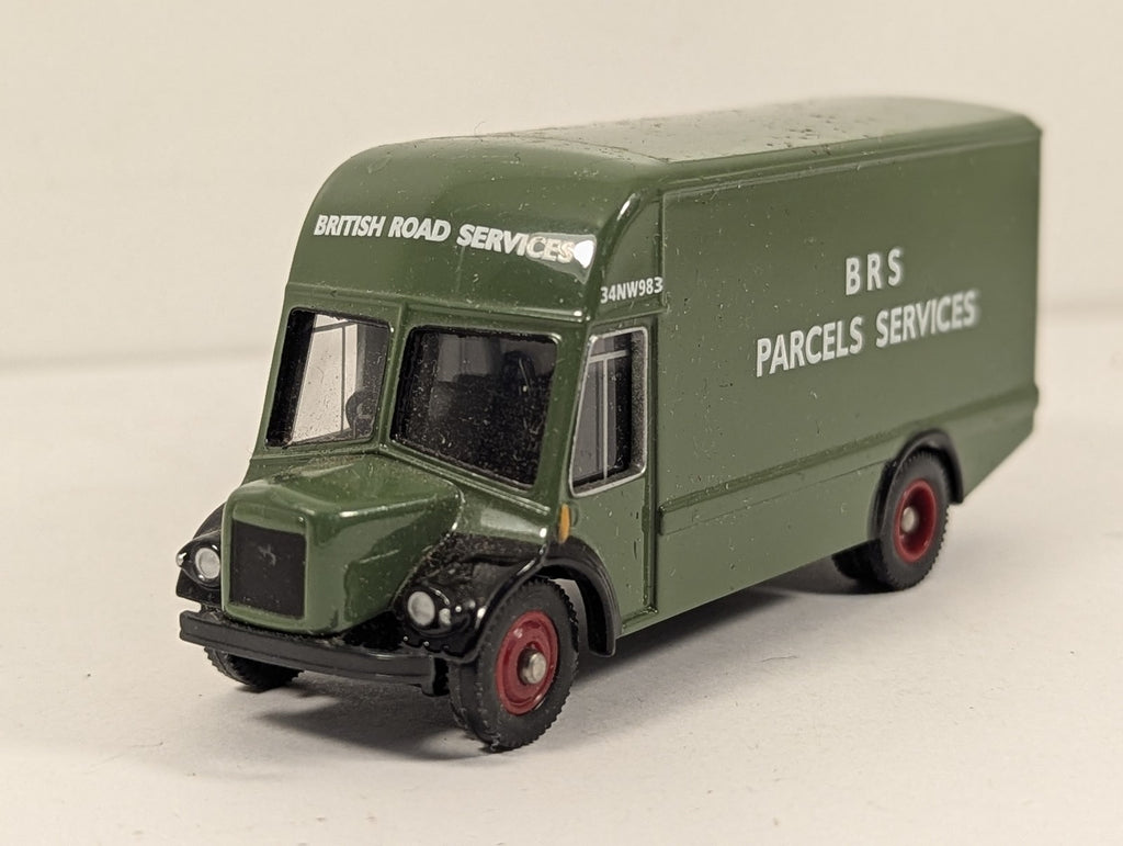 Lledo 1:76 Karrier Bantam Van Die-cast Model Van 34NW983 BRS Parcels Services