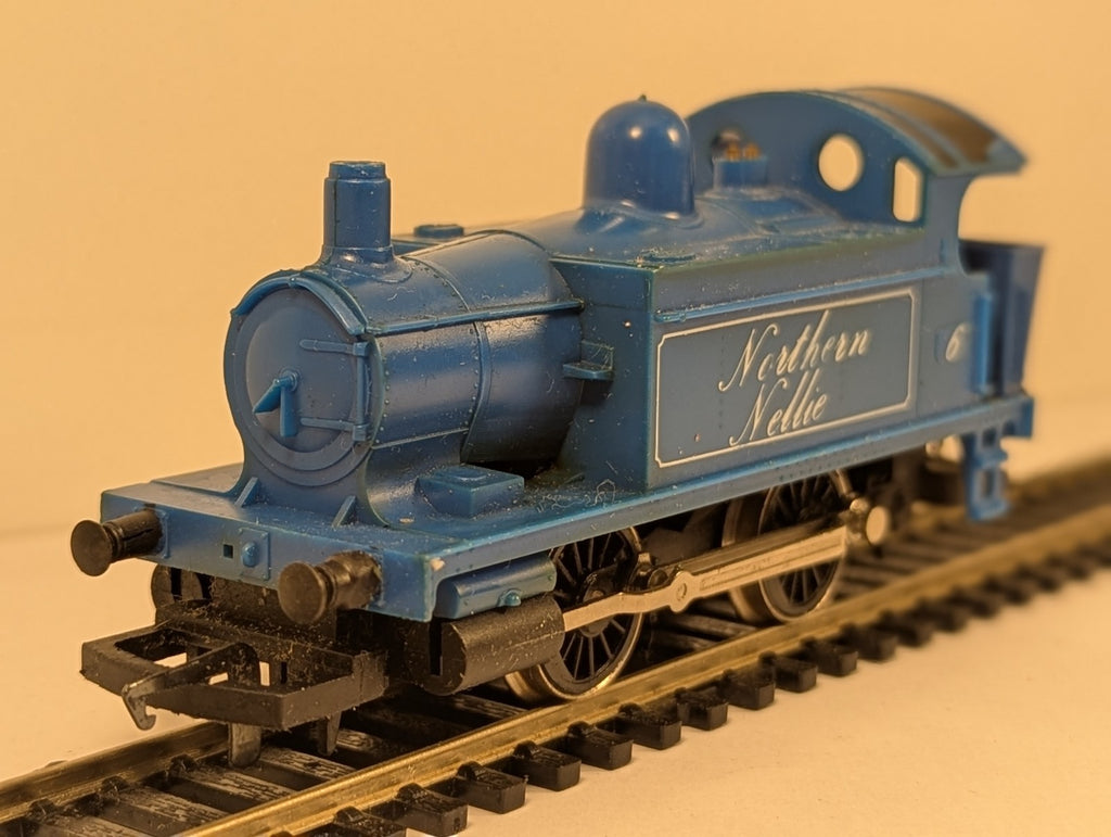 Hornby R758 OO Gauge Northern Nellie Class 101 0-4-0 Tank Blue