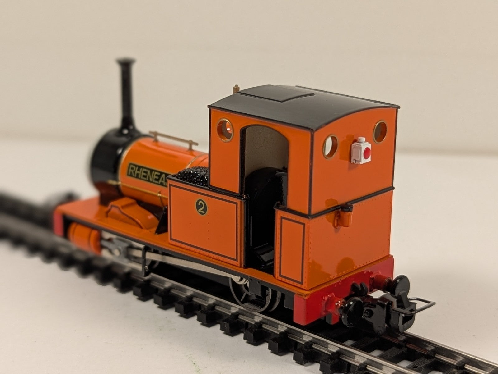 Bachmann HO Narrow Gauge Thomas & Friends Rheneas - Boxed