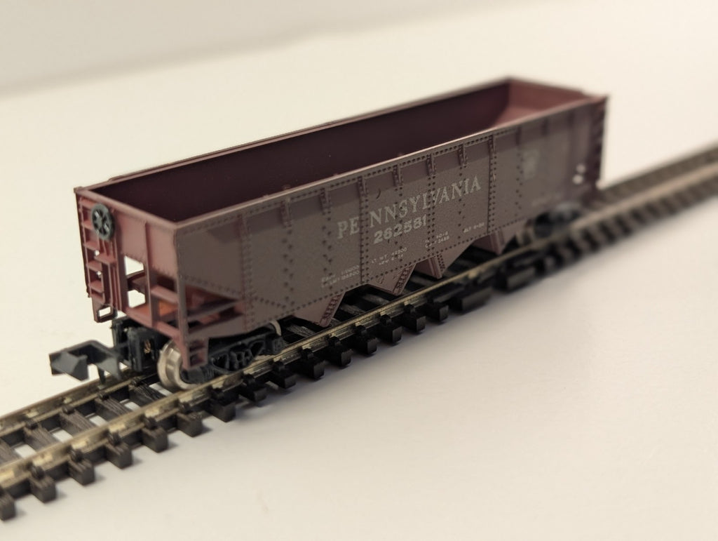 Bachmann N Scale Pennsylvania 55-Ton 2-Bay Open Hopper Car