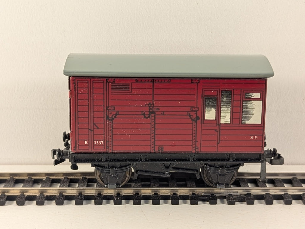 Hornby Dublo 32060 OO Gauge D1 Horse Box - Wrong Box