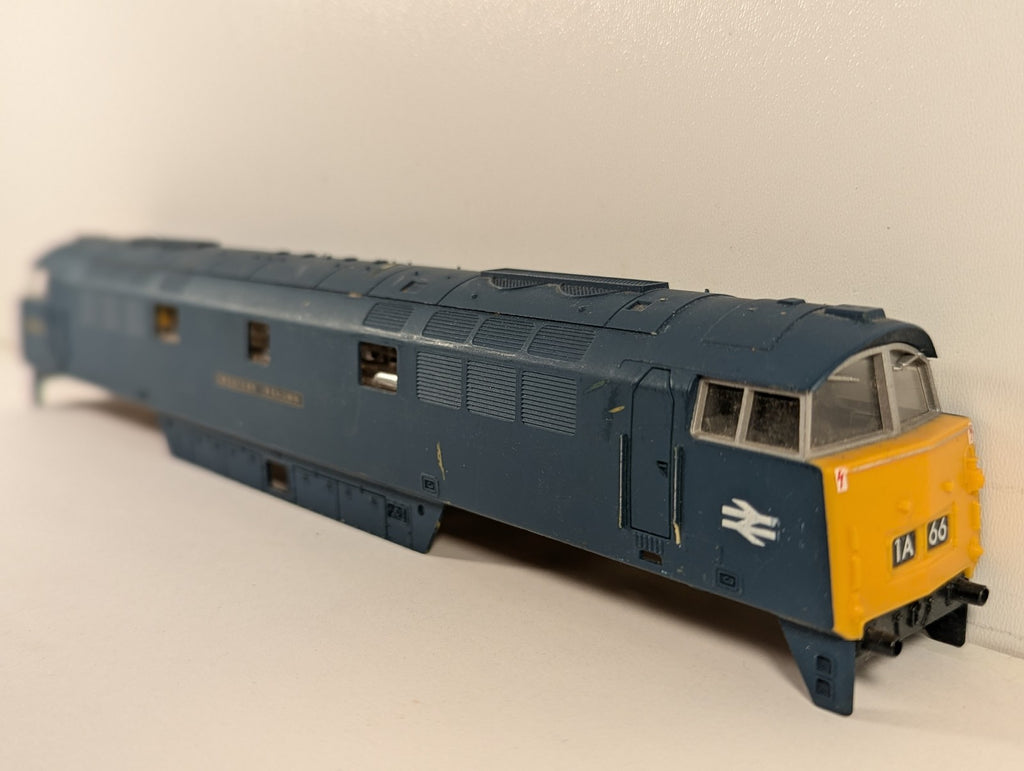 Hornby OO Gauge Class 52 Western 'Western Renown' Locomotive Body Shell D1071