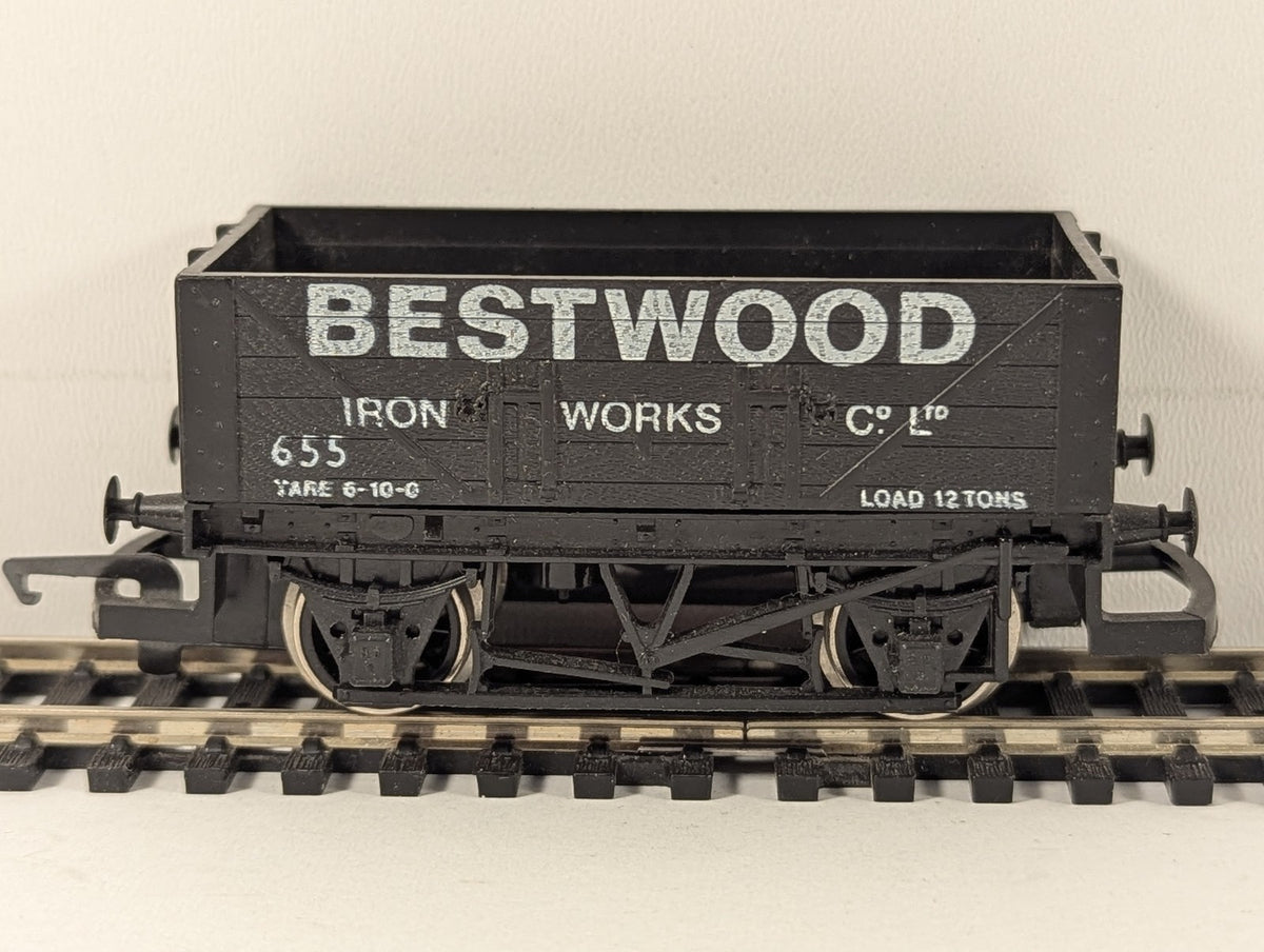 Hornby OO Gauge Bestwood Iron Works Open Wagon 7-Plank Open Wagon 655