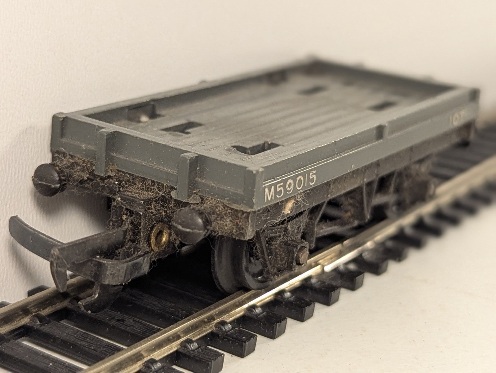 Tri-ang R17 OO Gauge Cable Drum Flat Wagon