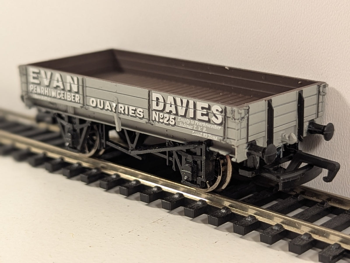 Bachmann 3-Plank Open Wagon Evan Davies Penrhiwceiber Quarries (OO Gauge)