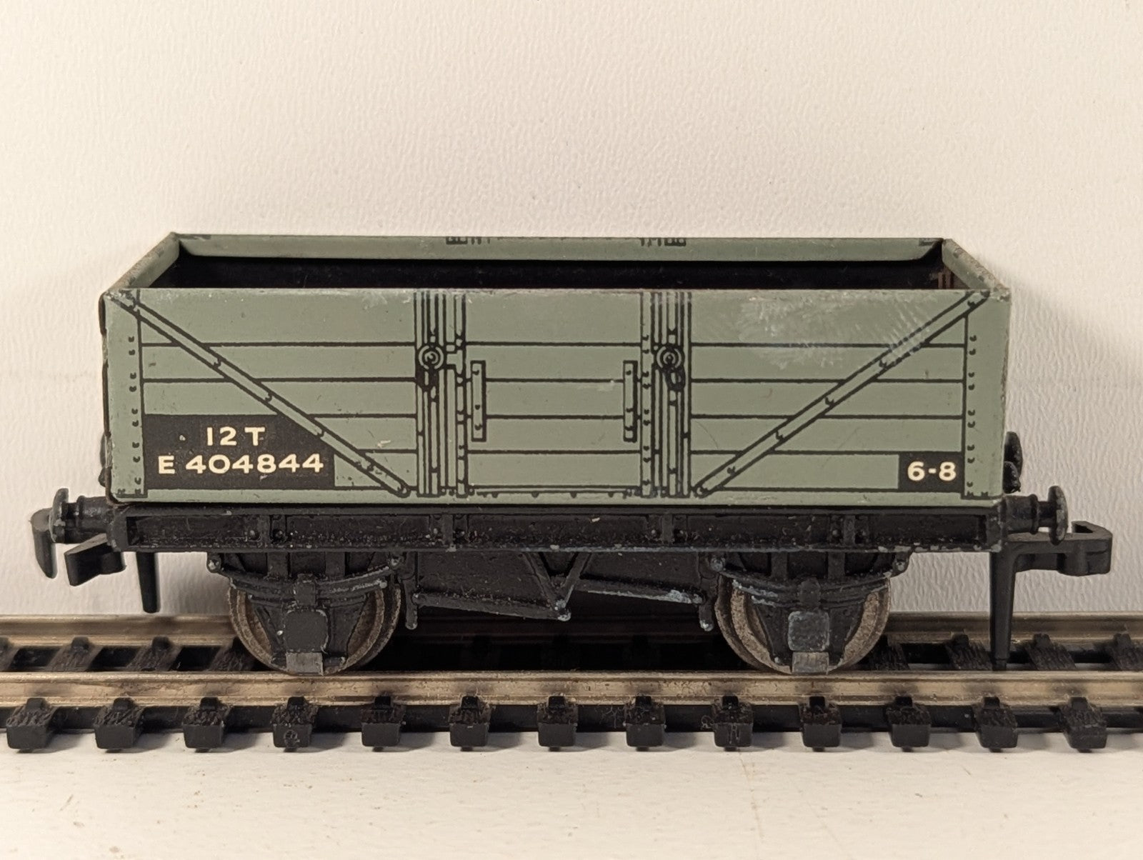 Hornby Dublo 32025 3 Rail BR 12 Ton 5 Plank Coal Wagon OO Gauge