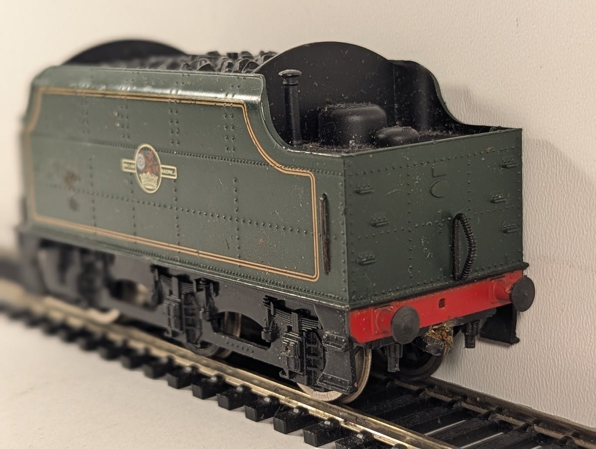 Mainline OO Gauge LMS Fowler 3500 Gallon Tender BR Green (Early Emblem)