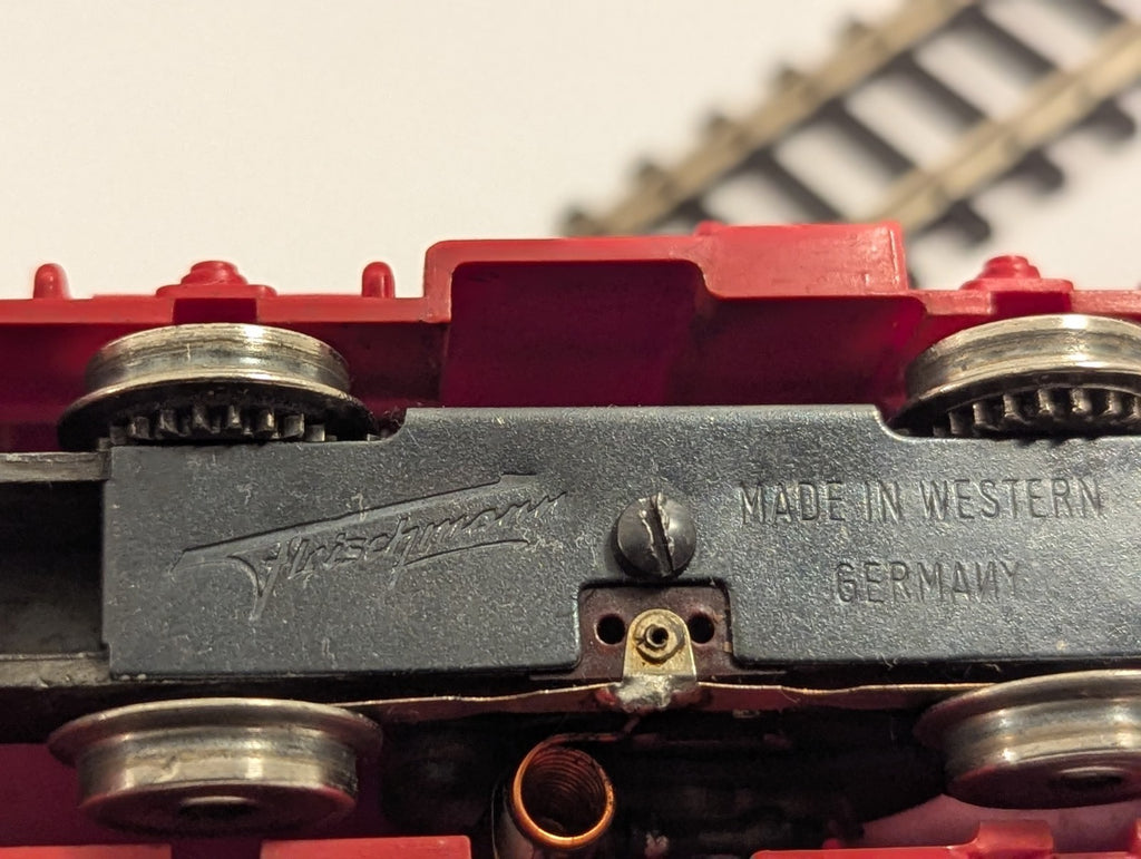 Fleischmann HO Gauge O&K Diesel Shunter Locomotive 1306 Red