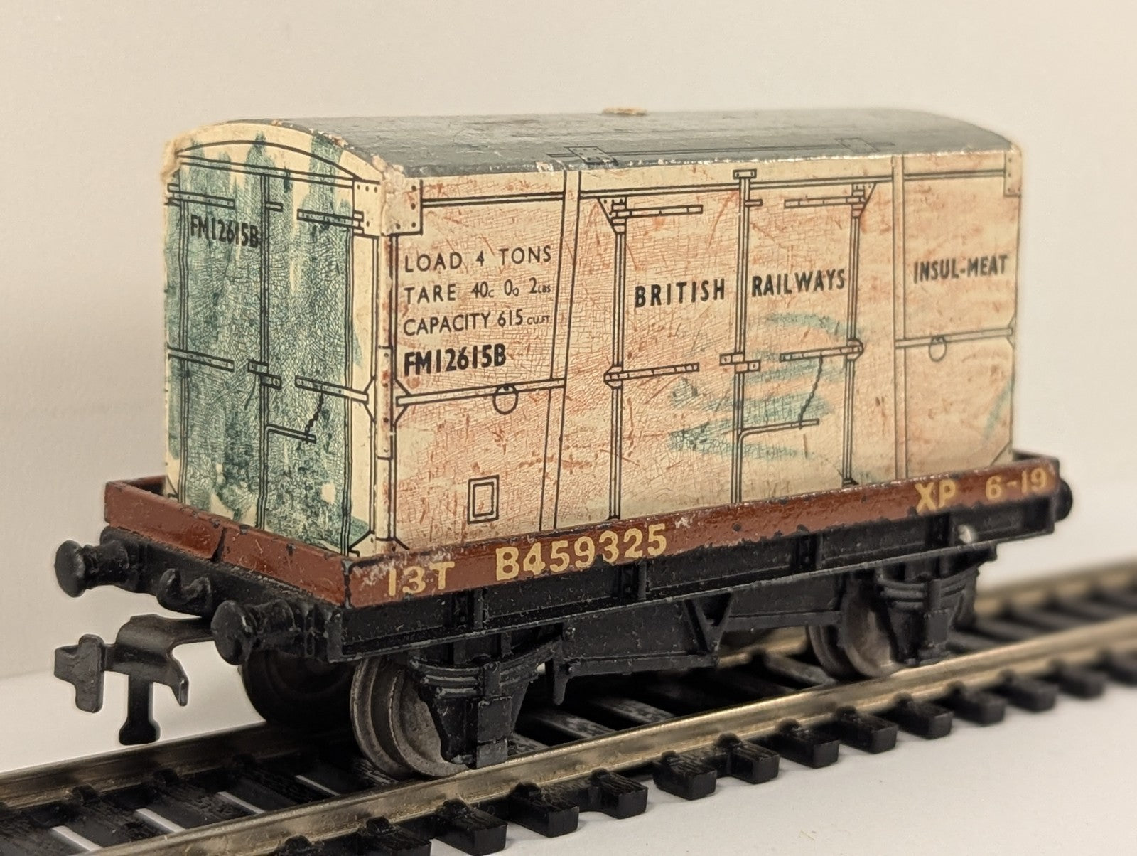 Hornby Dublo 4648 Insul-Meat Container Wagon OO Gauge Boxed