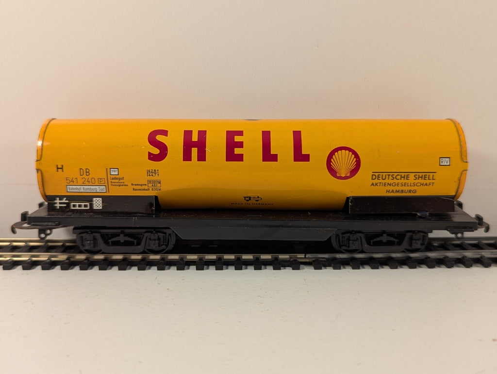 Konrad Dressler HO Gauge Shell Bogie Tank Wagon
