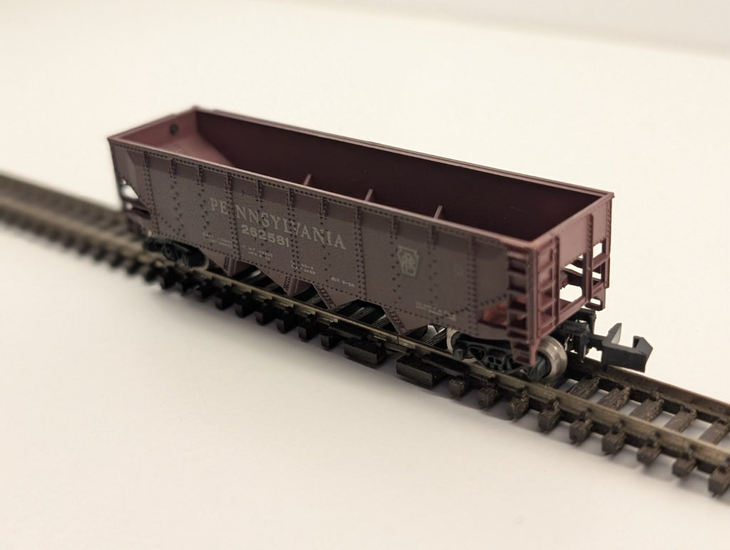 Bachmann N Scale Pennsylvania 55-Ton 2-Bay Open Hopper Car