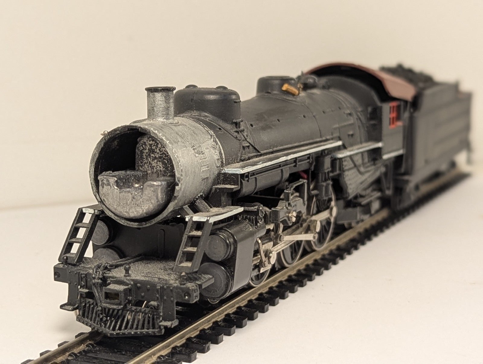 Mehano HO Scale 2-6-0 Mogul Steam Locomotive - Spares or Repair