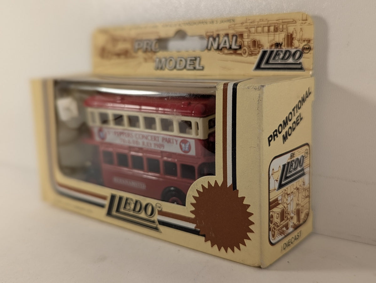 Lledo Double Decker Bus Die-cast Bus Sgt. Pepper's Concert Party Berkhamsted