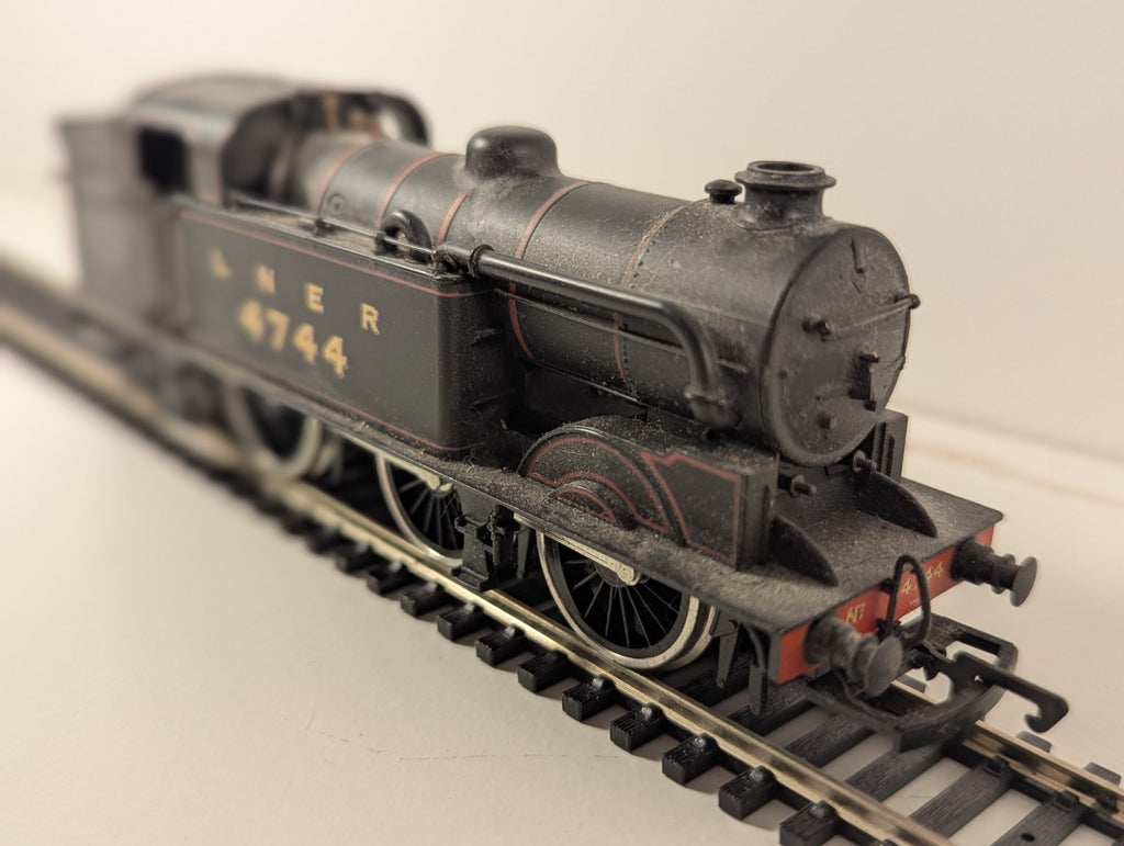 Dapol – LNER Class N2 0-6-2T No. 4744 (Noisy Runner) (OO Gauge)