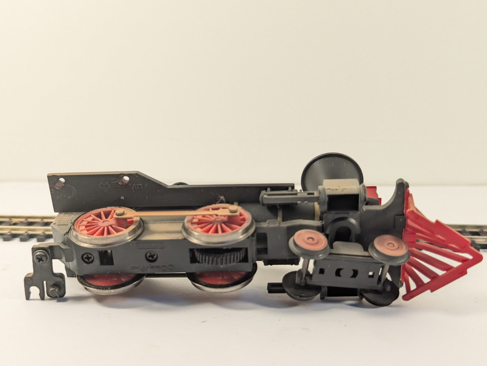 Hornby R1149 OO Gauge Toy Story 3 4-4-0 Non-Runner