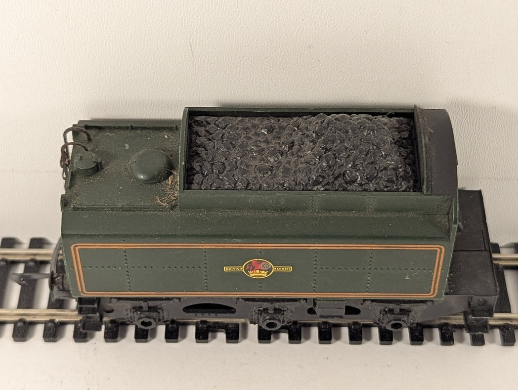 Tri-ang OO Gauge BR 6-Wheel Tender BR Green