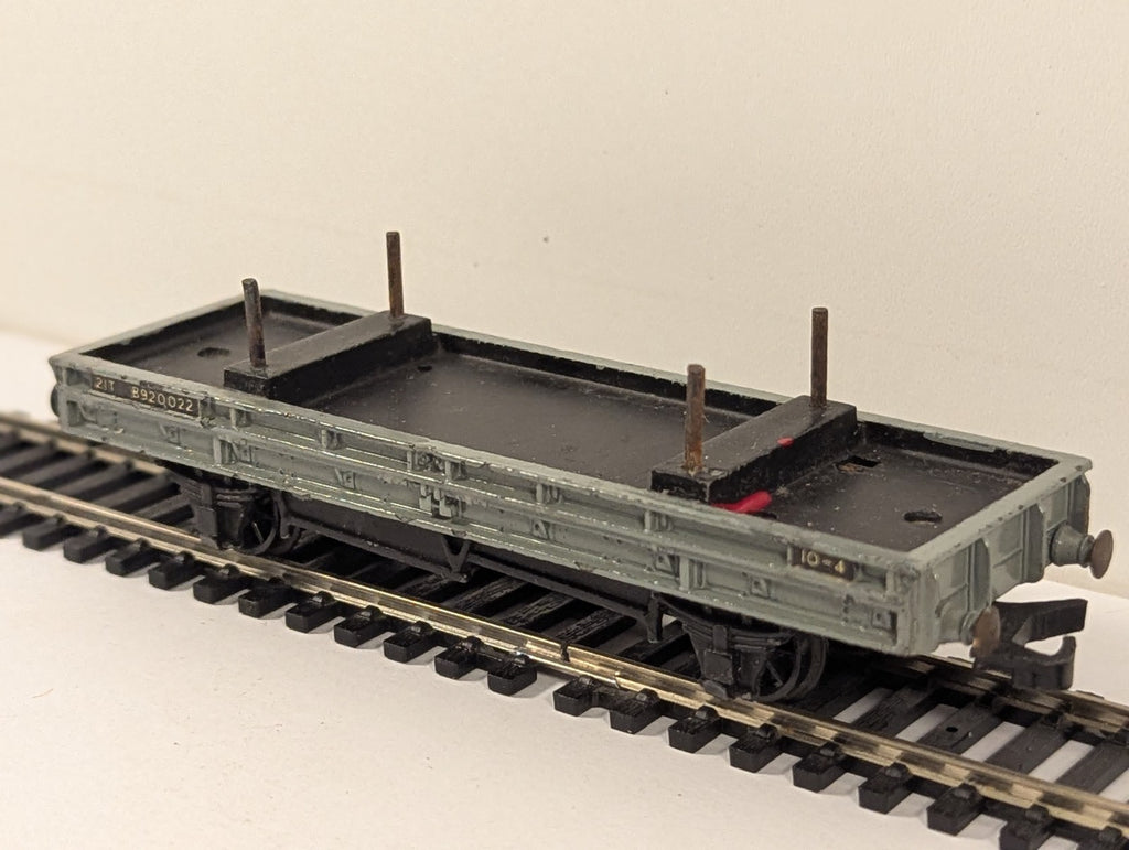 Hornby Dublo OO Gauge 21T Double Bolster Wagon
